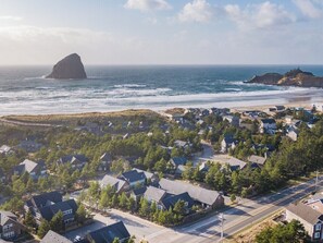 Beach - Pacific Paradise-Comfortable, cute home near beach (Pacific City)