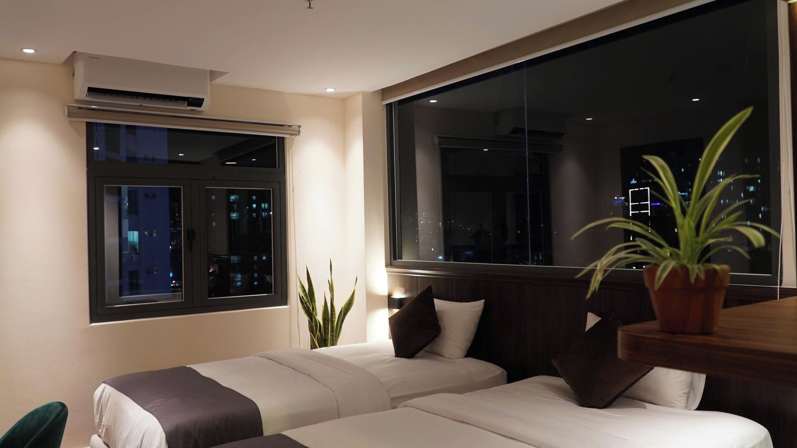 Deluxe Double or Twin Room | Hypo-allergenic bedding, minibar, individually decorated