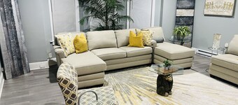 Cozy Warehouse Dist n Ewing twnshp!