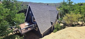 Exterior - Comfortable and enjoyable place to relax. Pet-Friendly! (Banning)