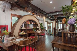 Restaurant - Veshia Hotel & Spa (Hanoi)