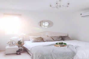 デラックス ダブルルーム キングベッド 1 台 | 内装