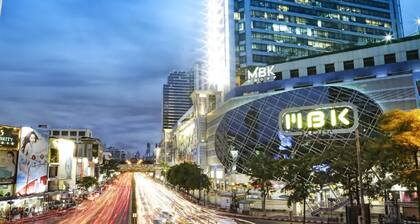 ORA Hostel Bangkok