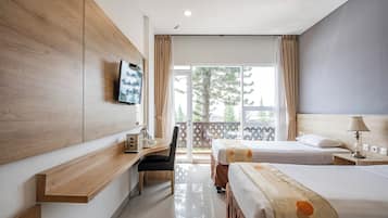 Executive Room, Balcony | 1 bedroom, desk, free WiFi, bed sheets