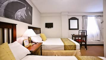 Superior Twin Room | Desk, free WiFi, bed sheets