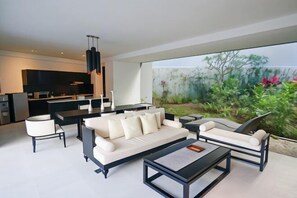 2 bedrooms, in-room safe, desk, free WiFi