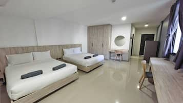 Family Room | Desk, bed sheets