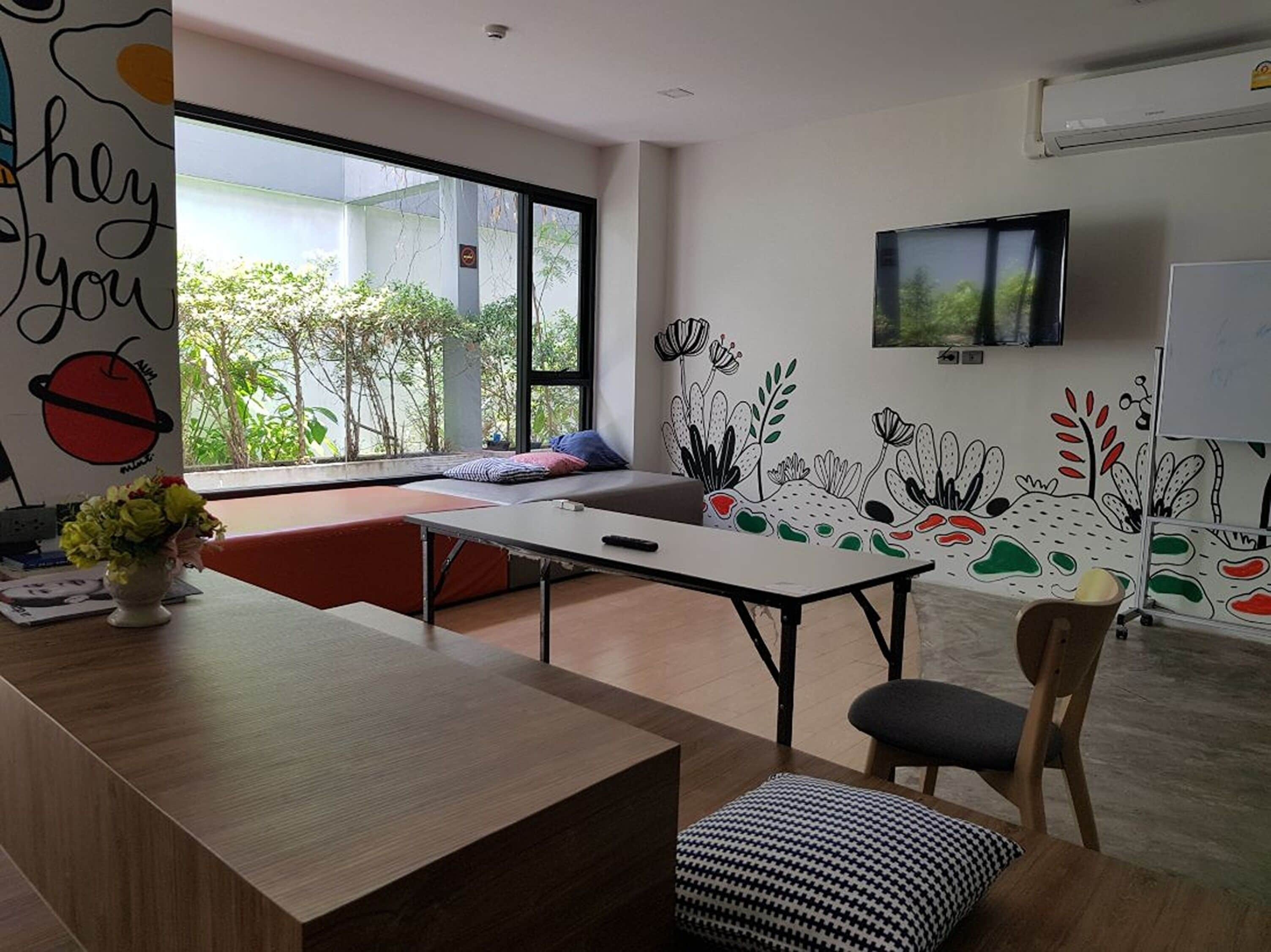 Photo - All day hostel at BTS Bang Chak