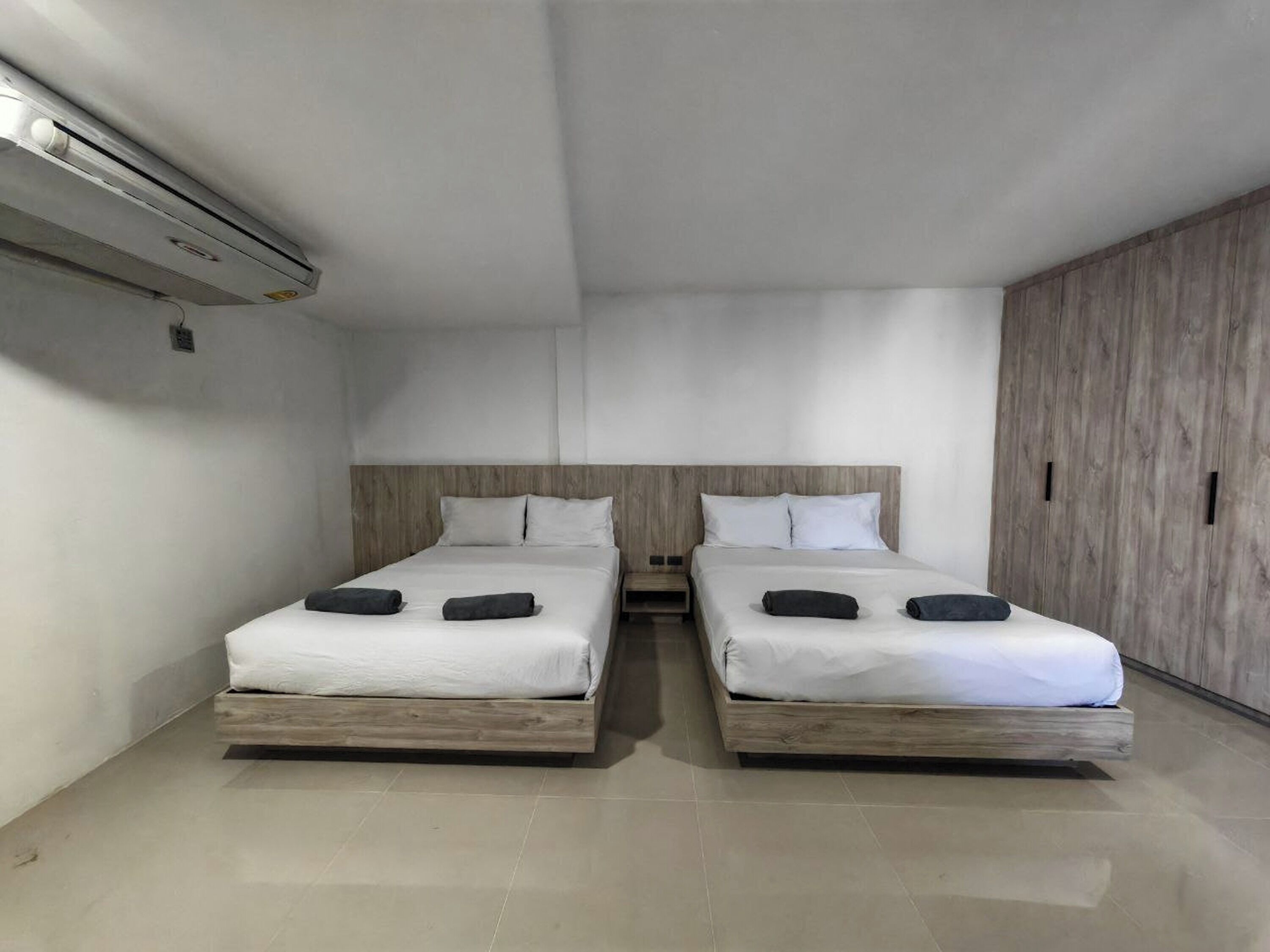 Photo - All day hostel at BTS Bang Chak