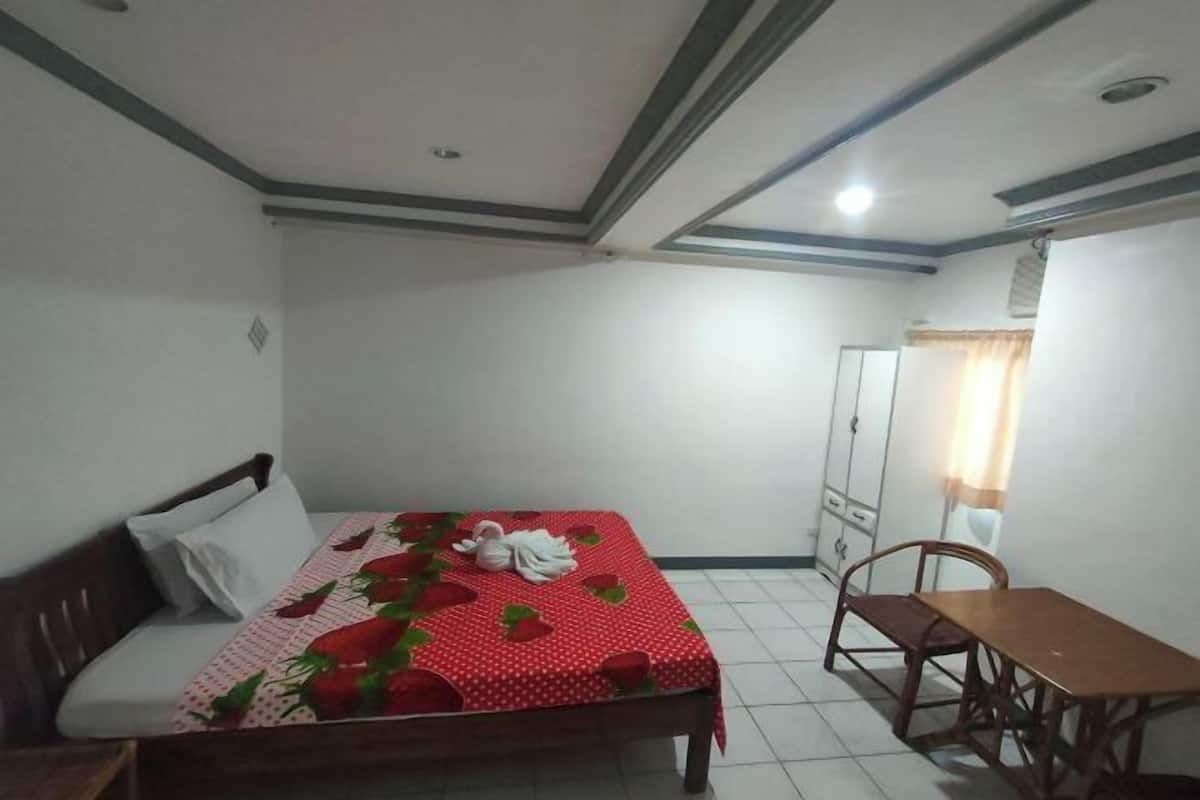 1 slaapkamer, een bureau, gratis wifi