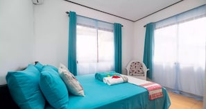 Habitación triple clásica | Tabla de planchar con plancha y wifi gratis