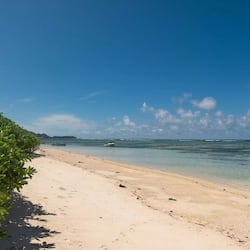 Na praia