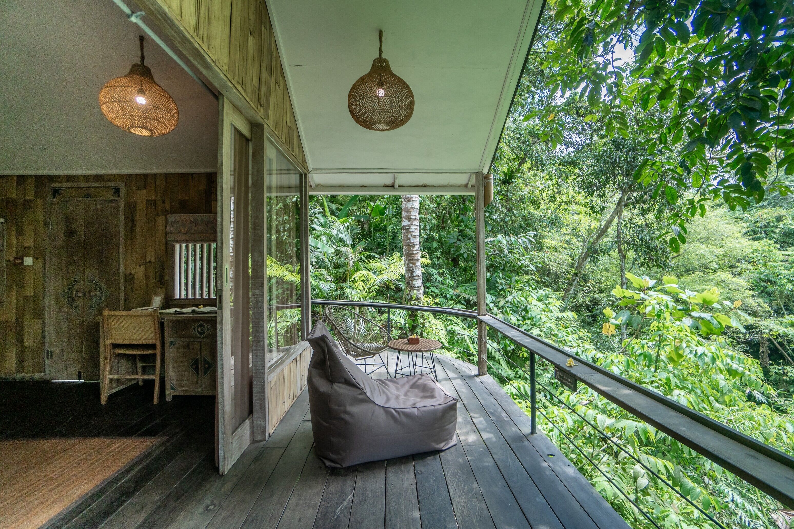 Classic Room | Pemandangan dari bilik