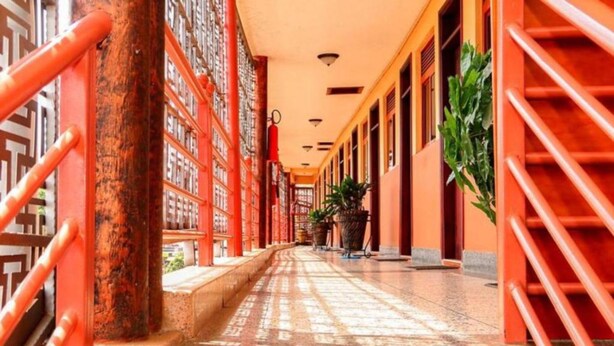 Ảnh chưa phân loại, 1 trong số 11 ảnh, nút