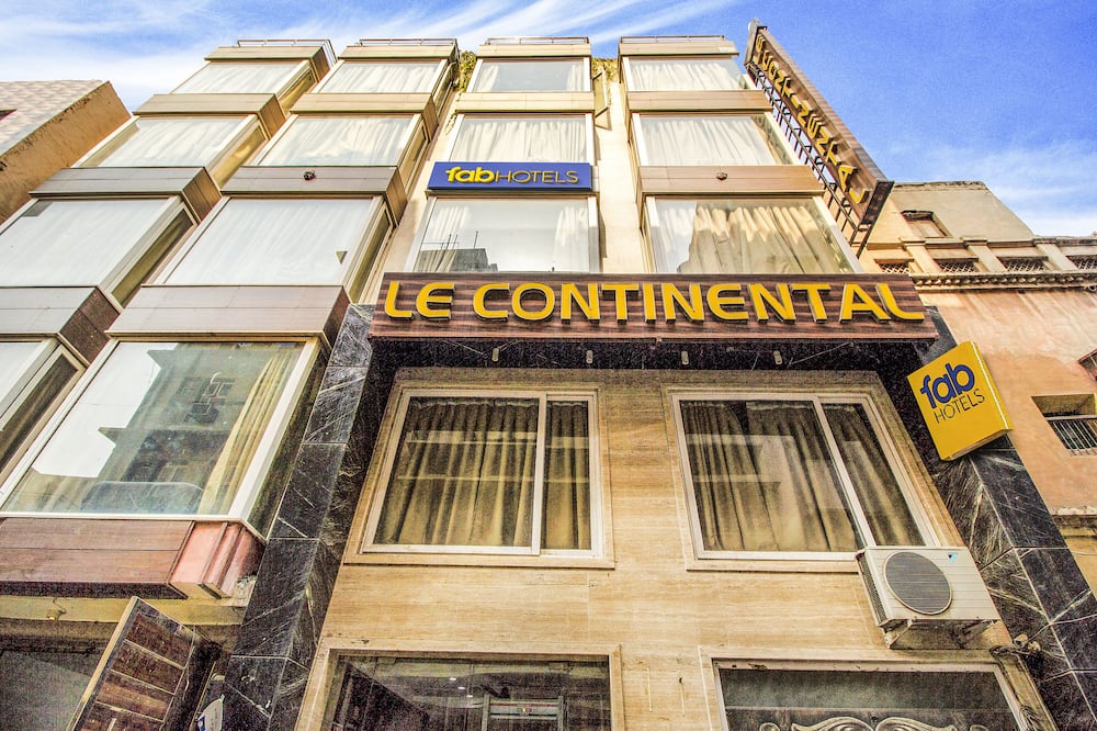 FabHotel Le Continental