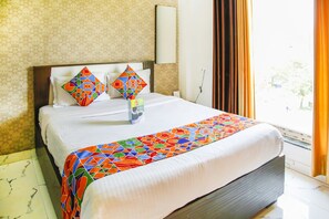 Habitación Deluxe | Sábanas de algodón egipcio, ropa de cama de alta calidad, caja fuerte