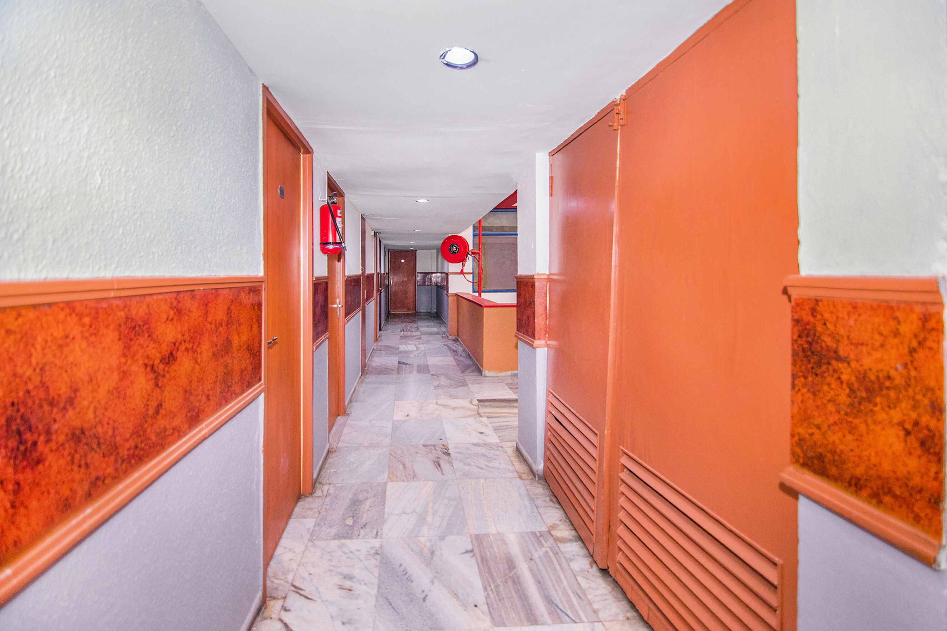 Photo - FabExpress Picnic Plaza Mylapore