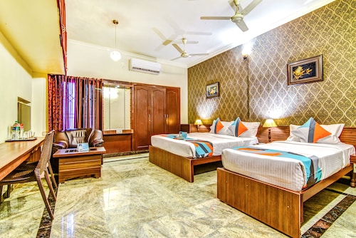 FabHotel Nestlay Rooms