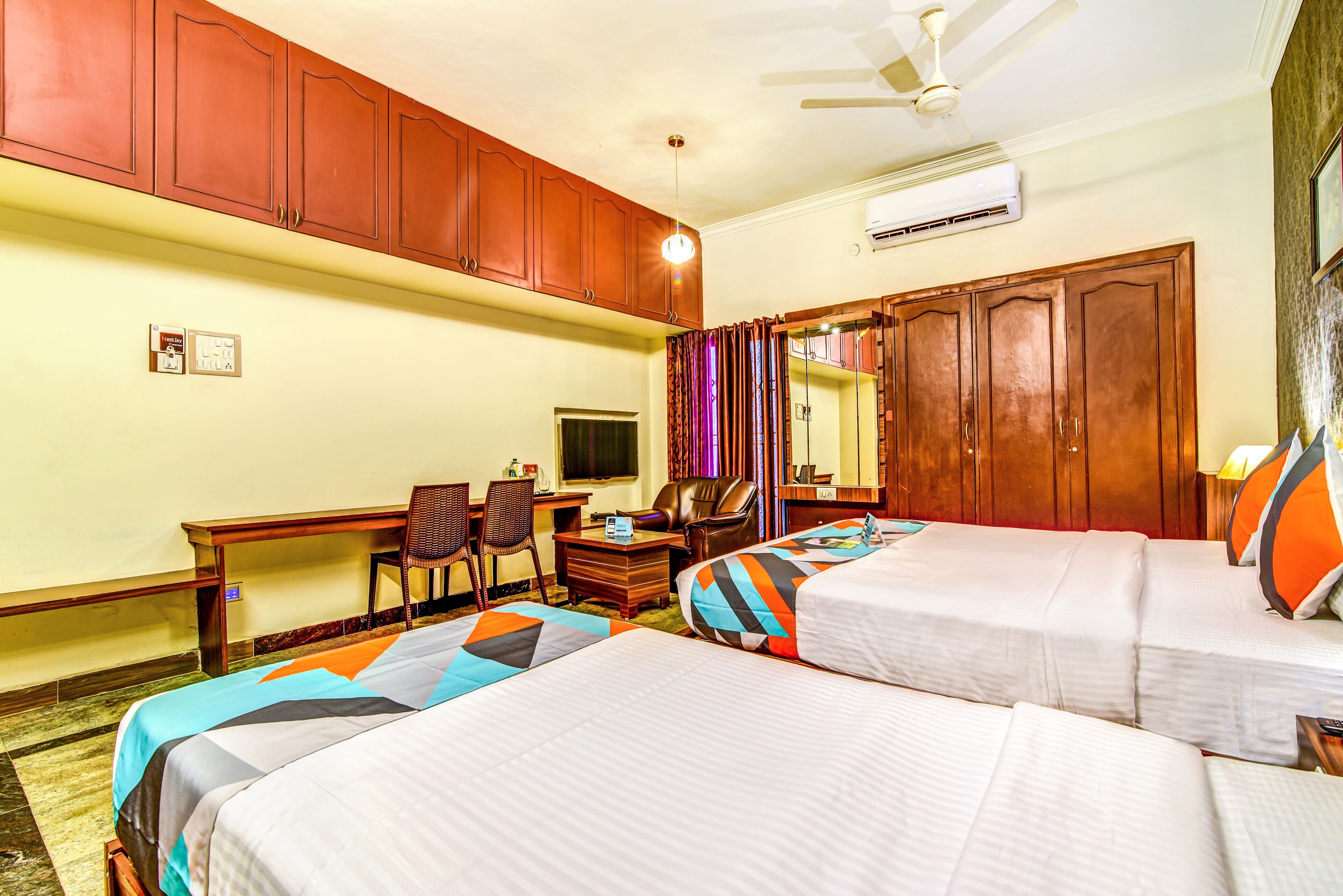 Photo - FabHotel Nestlay Rooms - Nr Ambattur Railway Station