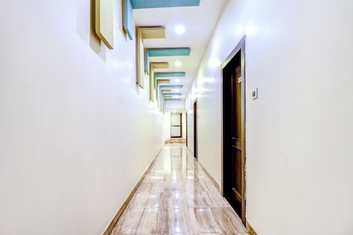 Fabhotel Anandam