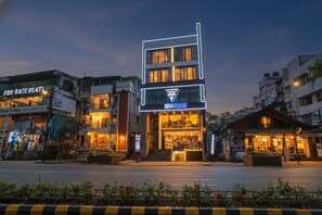 Exterior - Fabhotel Frazer Suites (Bengaluru)