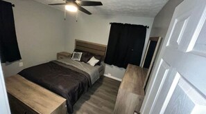 3 bedrooms, free WiFi, bed sheets