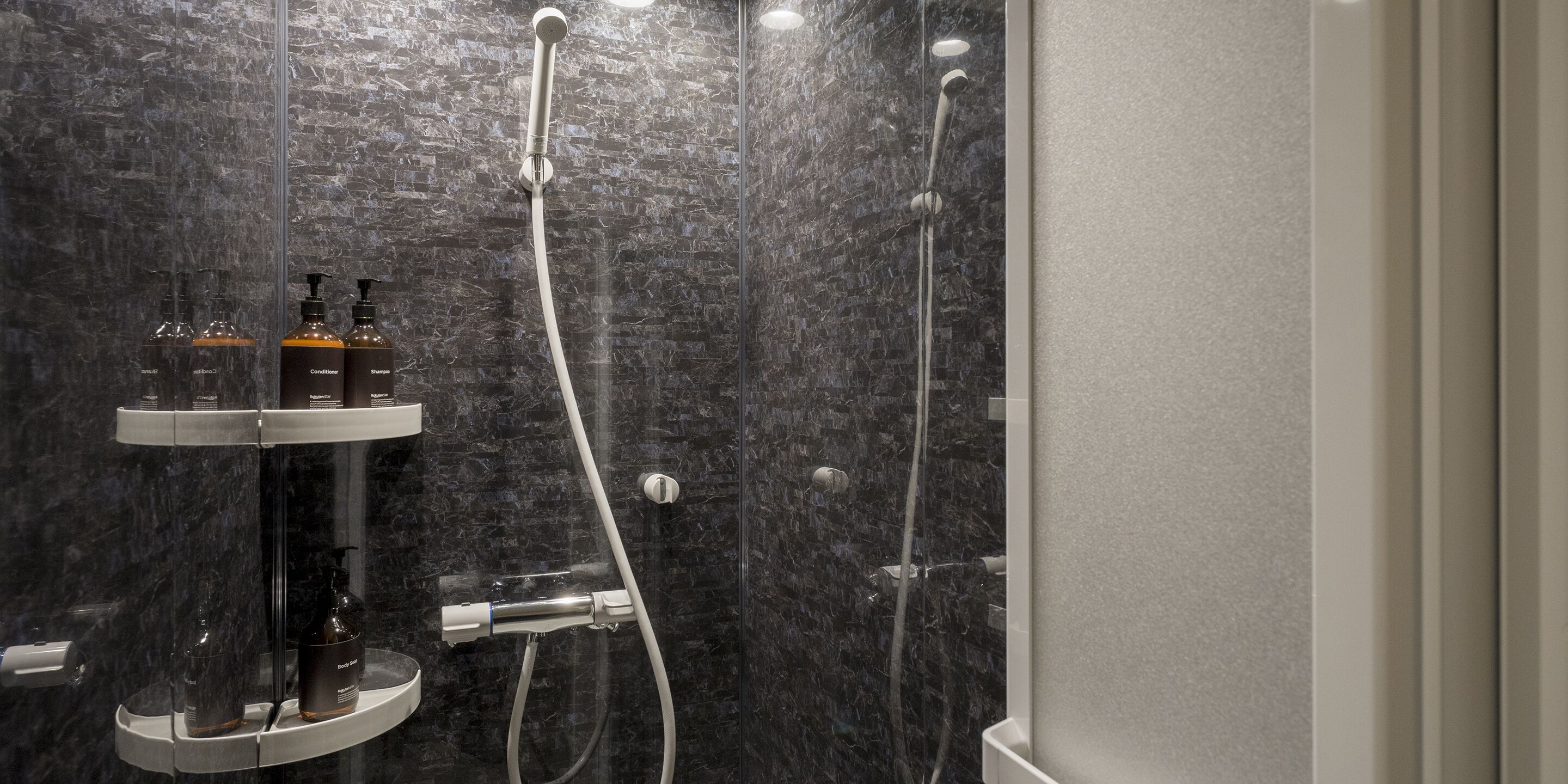 Dusj på badet