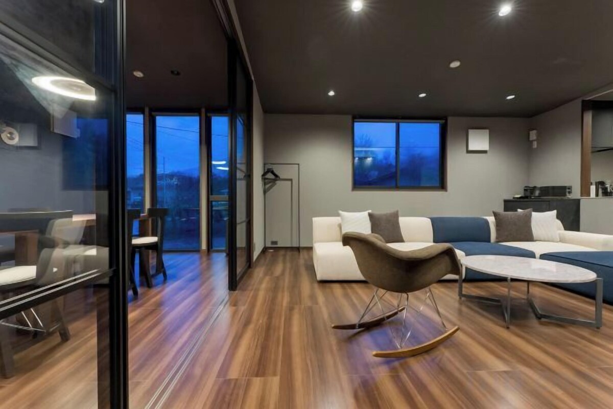 Stylish Room 101