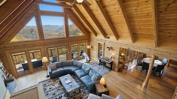 Een smart-tv, een open haard, een dvd-speler en een printer