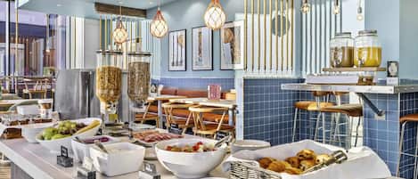 Daily buffet breakfast (GBP 12 per person)