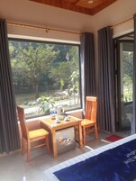 Habitación doble superior | Zona de estar