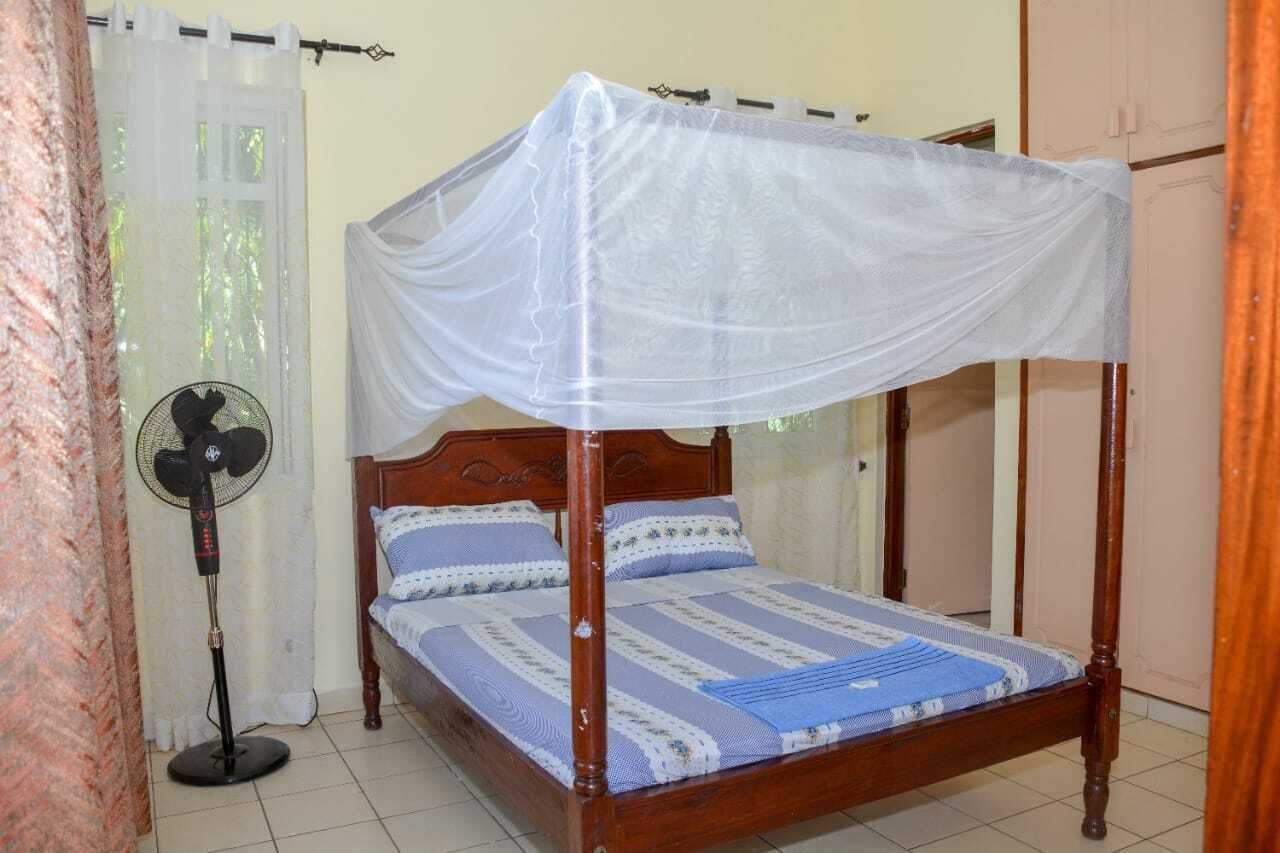 3 habitaciones, wifi gratis y ropa de cama 