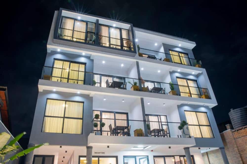 Rose Aparthotel