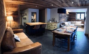 Interior - THE HIDEAWAY (Morzine-Les Gets) Luxurious mountain retreat (LES GETS)