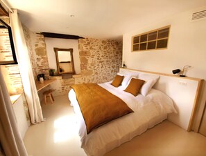 Habitación estándar | Decoración individual, mobiliario individual, escritorio