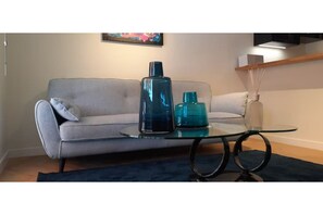 Living area - Allées du Parc, high-end apartment 🌳🌲🌾 (Dijon)