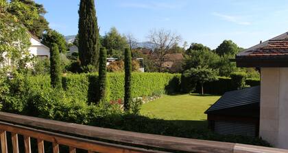 Geneva Cologny les pins