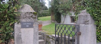Geneva Cologny les pins