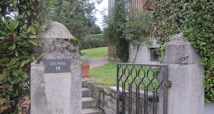 GenĂšve Cologny les pins