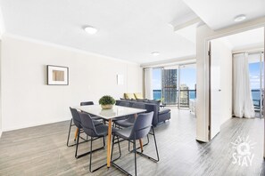 Interior - 2 Bedroom Ocean View Holiday Apartment, High Floor (Surfers Paradise)