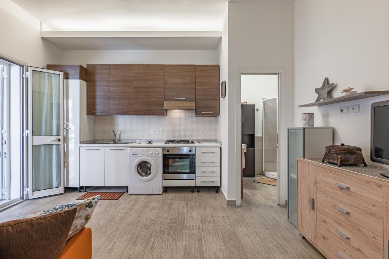 Fridge, oven, stovetop, toaster