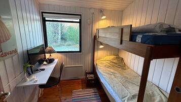 4 Schlafzimmer, Reisekinderbett, kostenloses WLAN