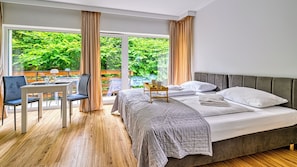 Apartament (5b/16) | Living area | Flat-screen TV - Apartamenty Sun & Snow Słowackiego (Karpacz)