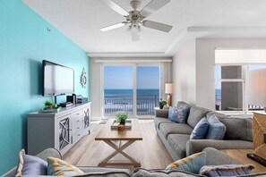 Smart TV, DVD player - This 8th-floor 3BR/3BA beachfront condo in Daytona Beach Shores offers stunning ocean views. Steps from the Atlantic Ocean, enjoy the beach, pool, or jacuzzi, then watch sunsets over the Intracoastal and downtown from your private balcony. (Daytona Beach Shores)