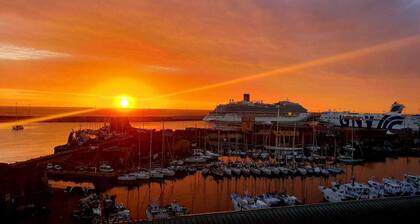 MARINE KISS - TOURIST LEASE IN CENTRAL AREA 800 METERS FROM STATION AND PORT