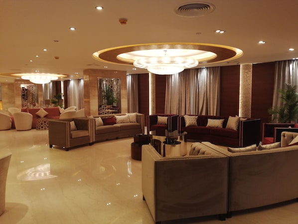 Quầy tiếp tân