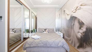 1 bedroom, iron/ironing board, travel crib, WiFi