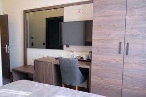 Basic Double Room