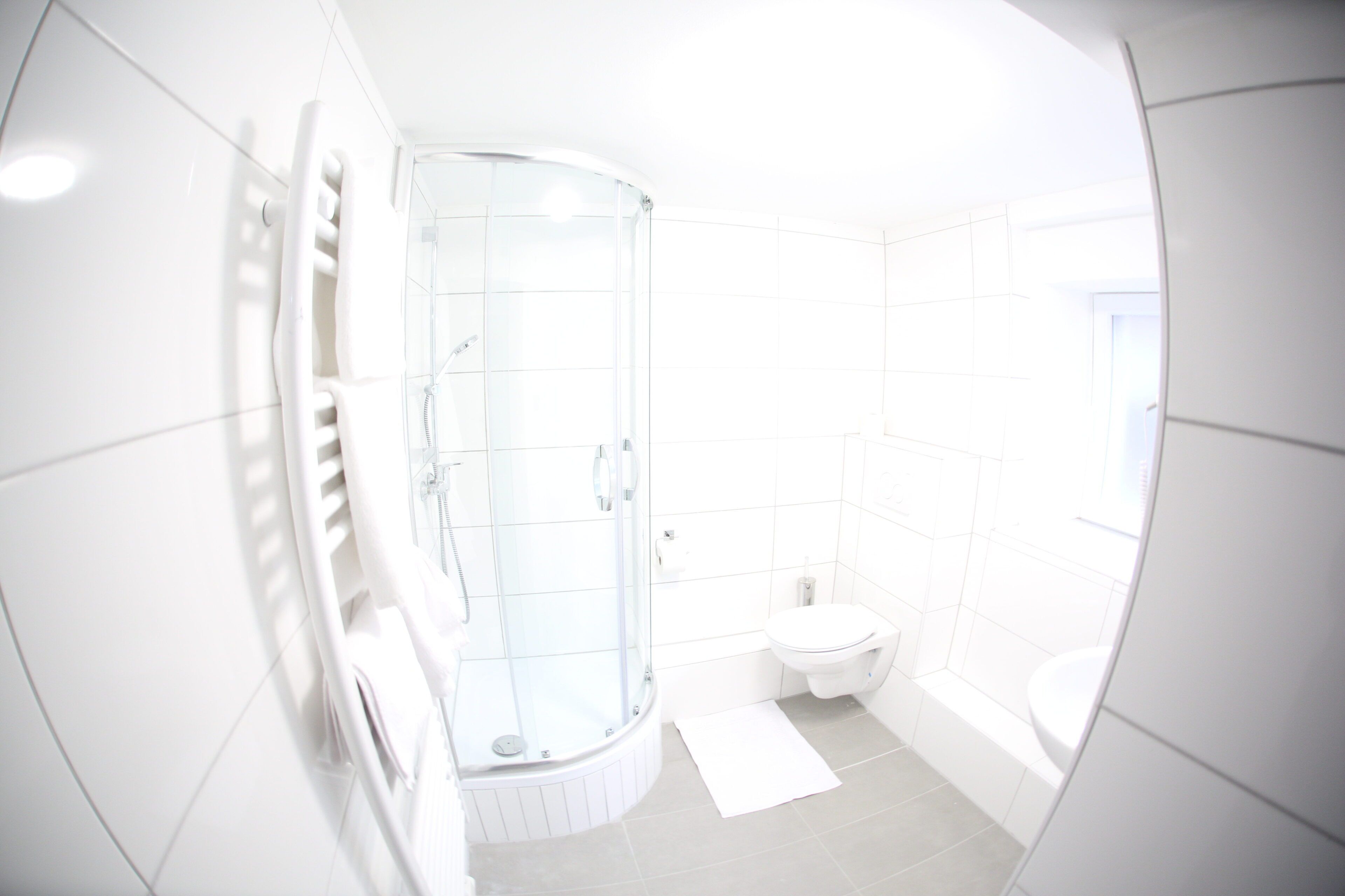 Basic Single Room | Bathroom | Free toiletries, hair dryer, slippers, towels