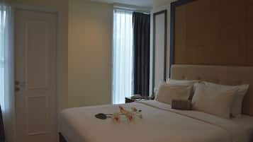 Deluxe Double Room | Desk, soundproofing, free WiFi, bed sheets